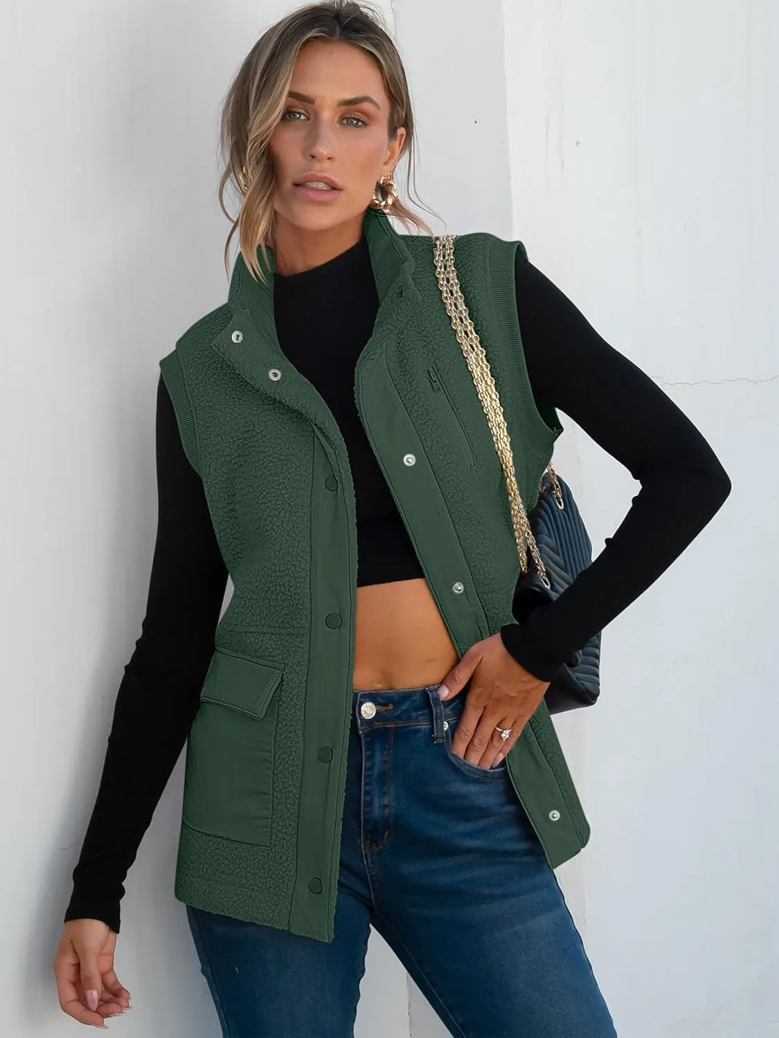 ANRABESS Womens Fuzzy Fleece Vest Sleeveless Casual Warm Button Down Sherpa Jackets Outerwear With Pockets Winter Fashion
