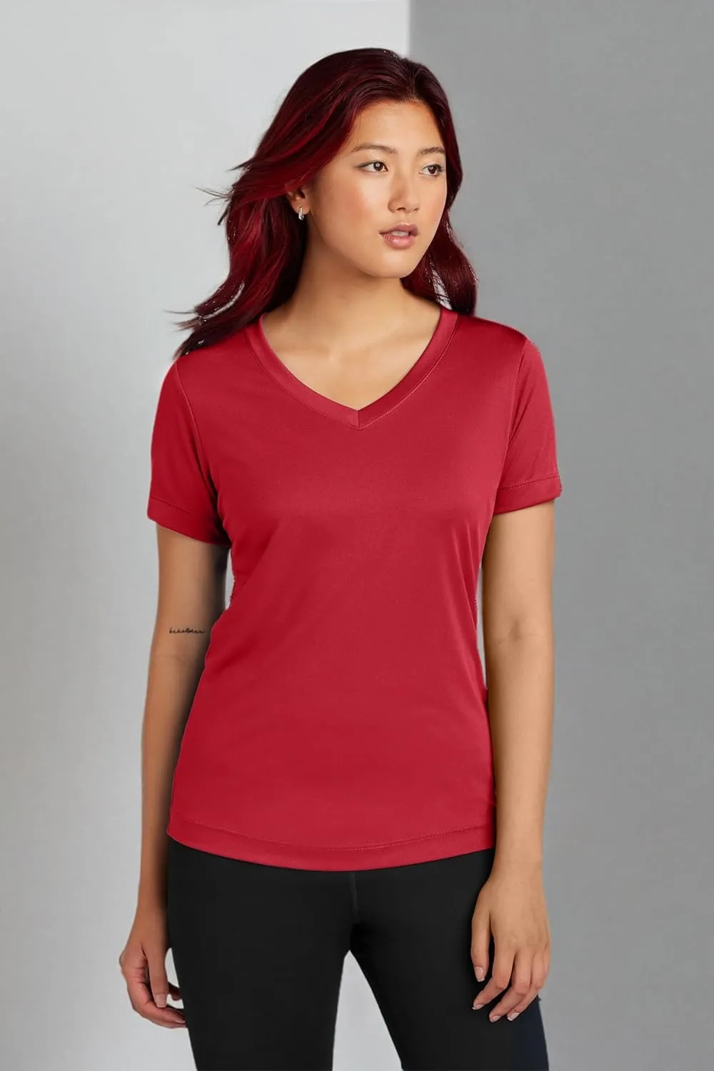 Clothe Co. Workout Tops for Women, Workout Shirt Women, V-Neck Gym Tops for Women (Available in Plus Sizes)