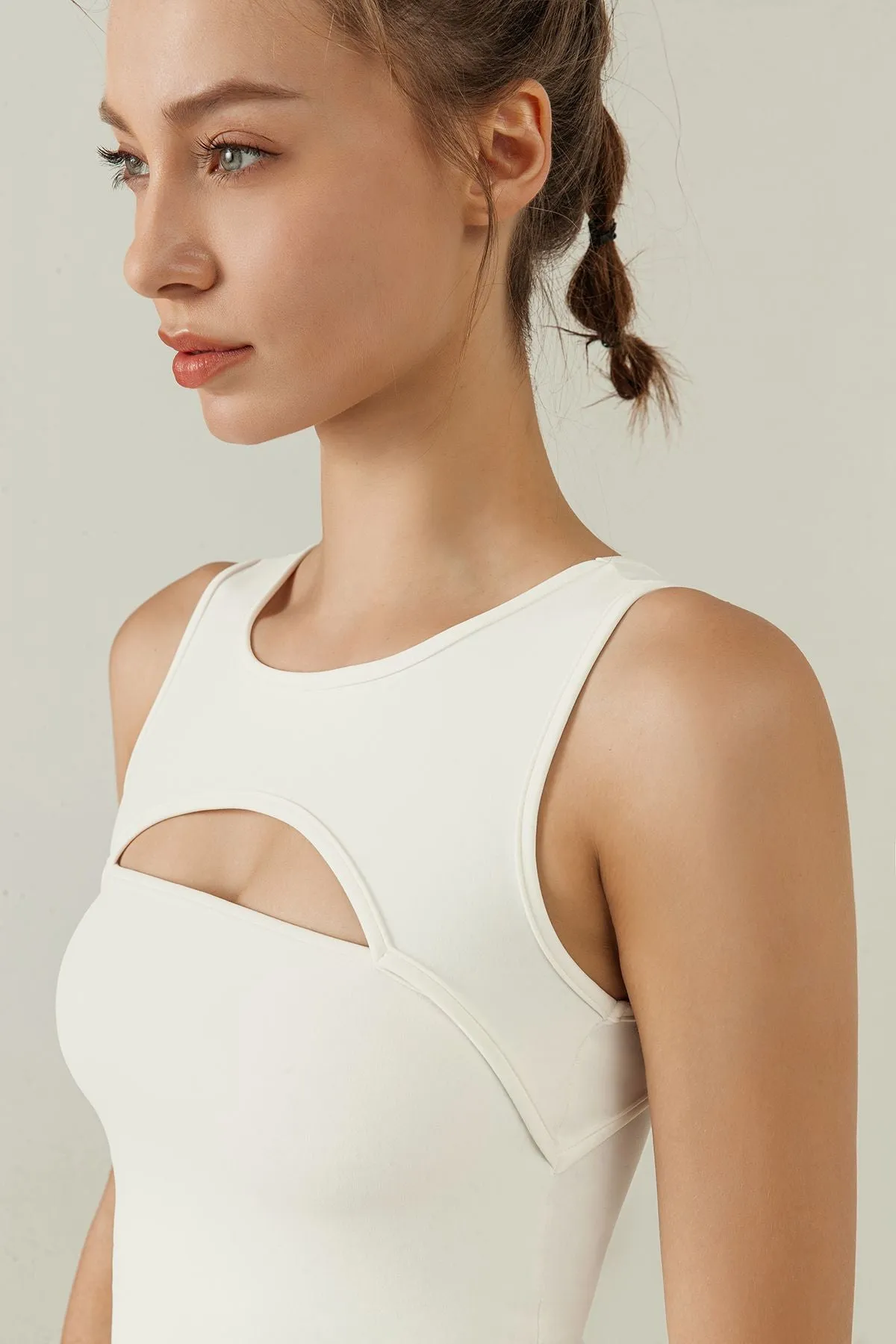 Cutout Tank Tops with Built-In Bra