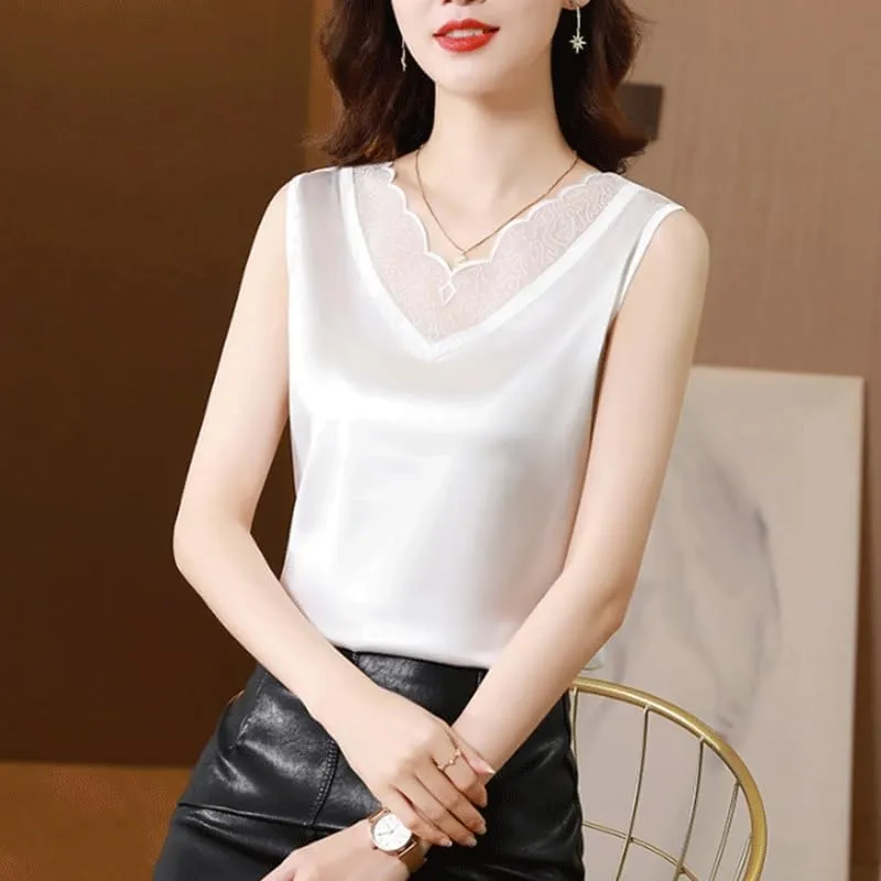 Fashionable Outerwear Lace Camisole Women's Large Size Slim Sleeveless Base Shirt Inner V-Neck Top(OneColor,XL)