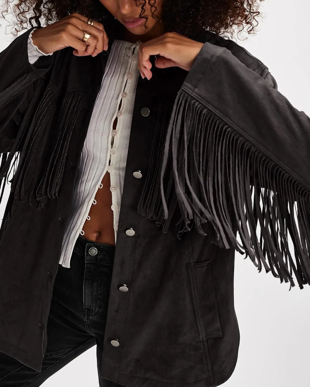 Gacaky Women's Oversized Faux Suede Fringe Jacket Vintage Western Cowgirl Tassel Jackets Country Concert Outfits
