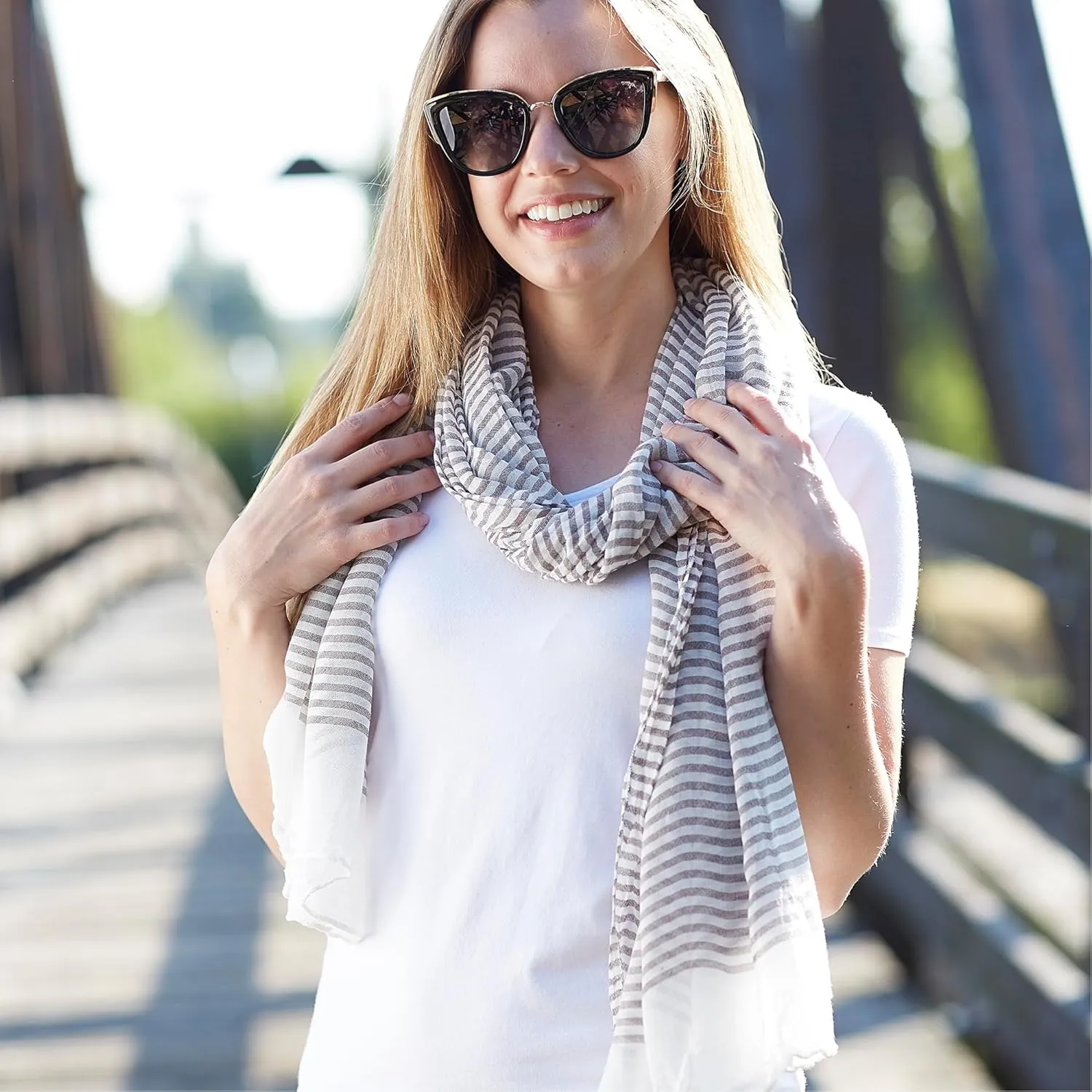 Hadley Wren Women's Lightweight Summer Insect Shield Scarf