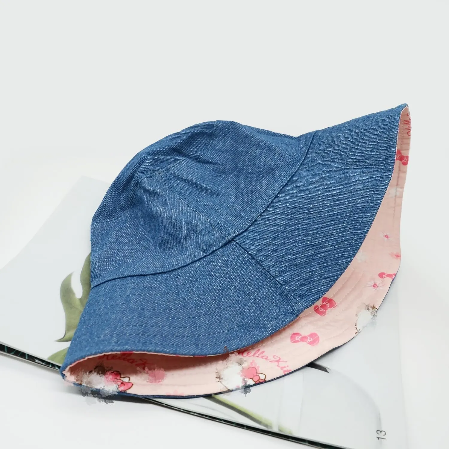 Kawaii Bucket Hat for Women, Cotton Print Double-Side-Wear Reversible Bucket Hat Trendy Lightweight Fishing Cap Sun Hat