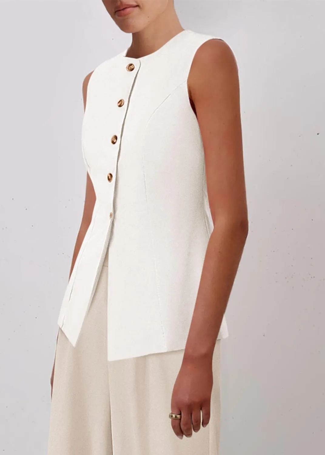 KIRUNDO Blazer Vest for Women Trendy 2025 Dressy Business Casual Summer Button Down Sleeveless Work Suit Waistcoat Tops