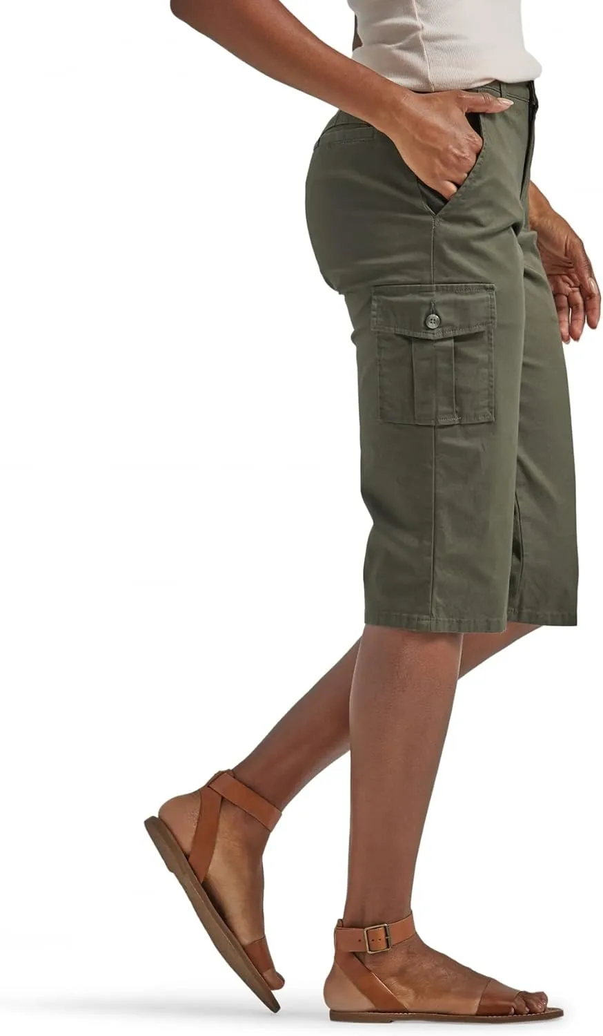 Lee Women's Flex-to-go Mid-Rise 17" Cargo Skimmer Capri Pant