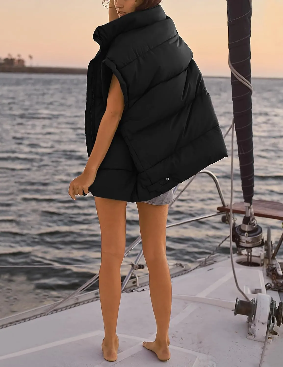 Lingswallow Womens Puffer Vest Oversized Puffer Jacket Coat Outerwear Sleeveless Stand Collar Vest for Women 2024 Trendy