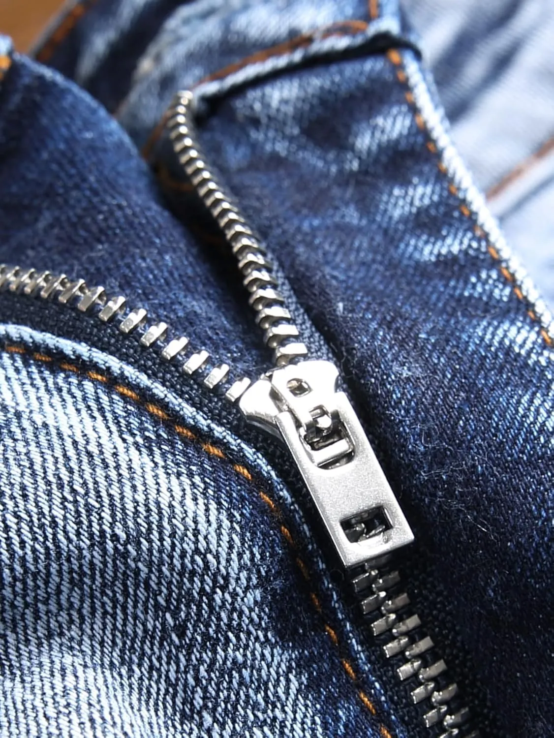 Men's Ripped Denim Shorts - Distressed Slim Fit Jean Shorts for Men, Casual Straight Fit Summer Ripped Shorts