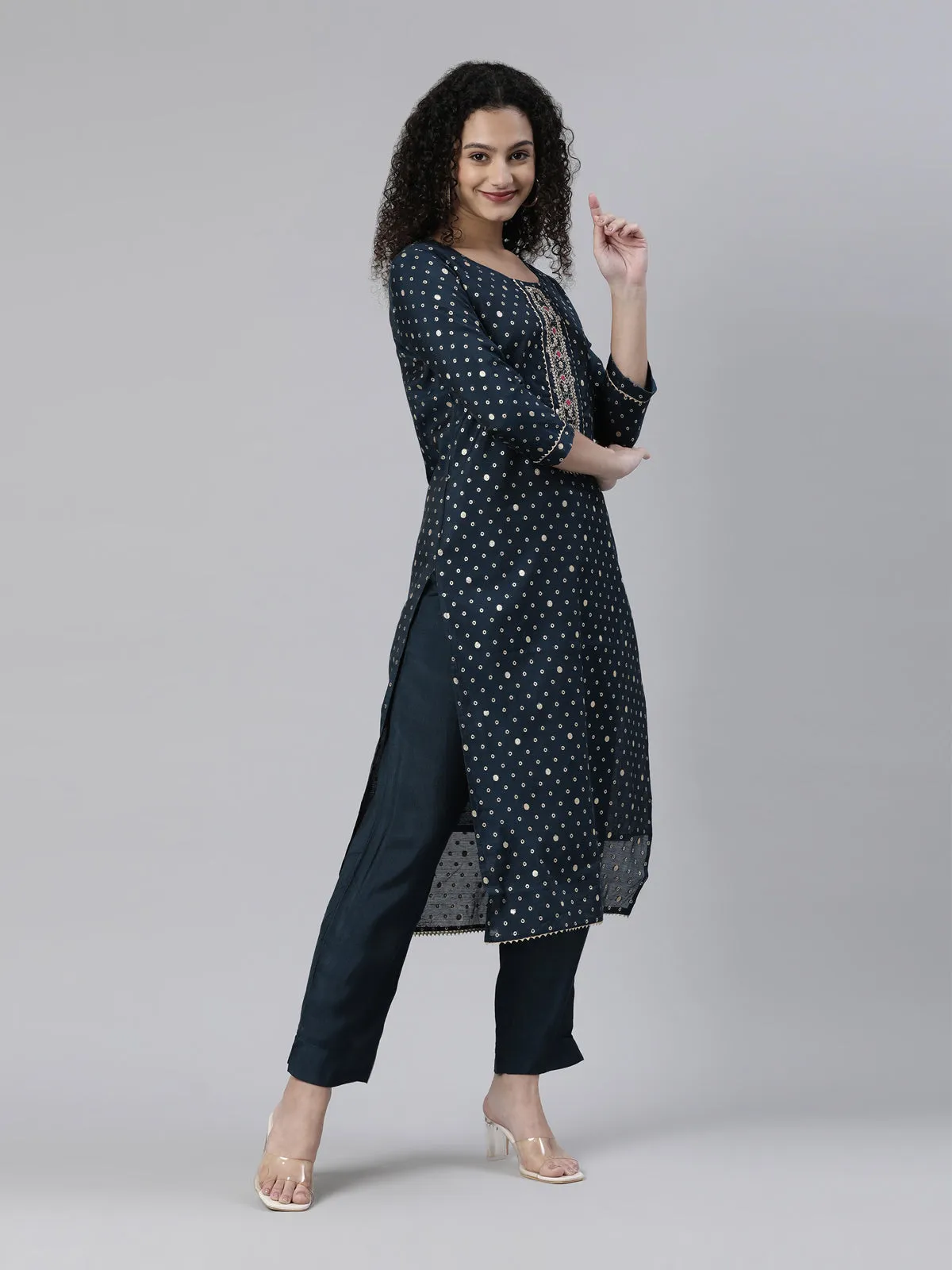 Neeru's Blue Regular Knee Length Printed Readymade Suits