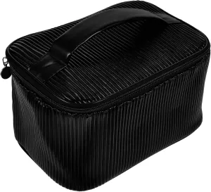 Travel Makeup Bag Capacity Leather Cosmetic Organizer Portable Toiletry Pouch with Zippered Pockets for Easy Organization Stylish and Versatile Travel Bathroom Storage