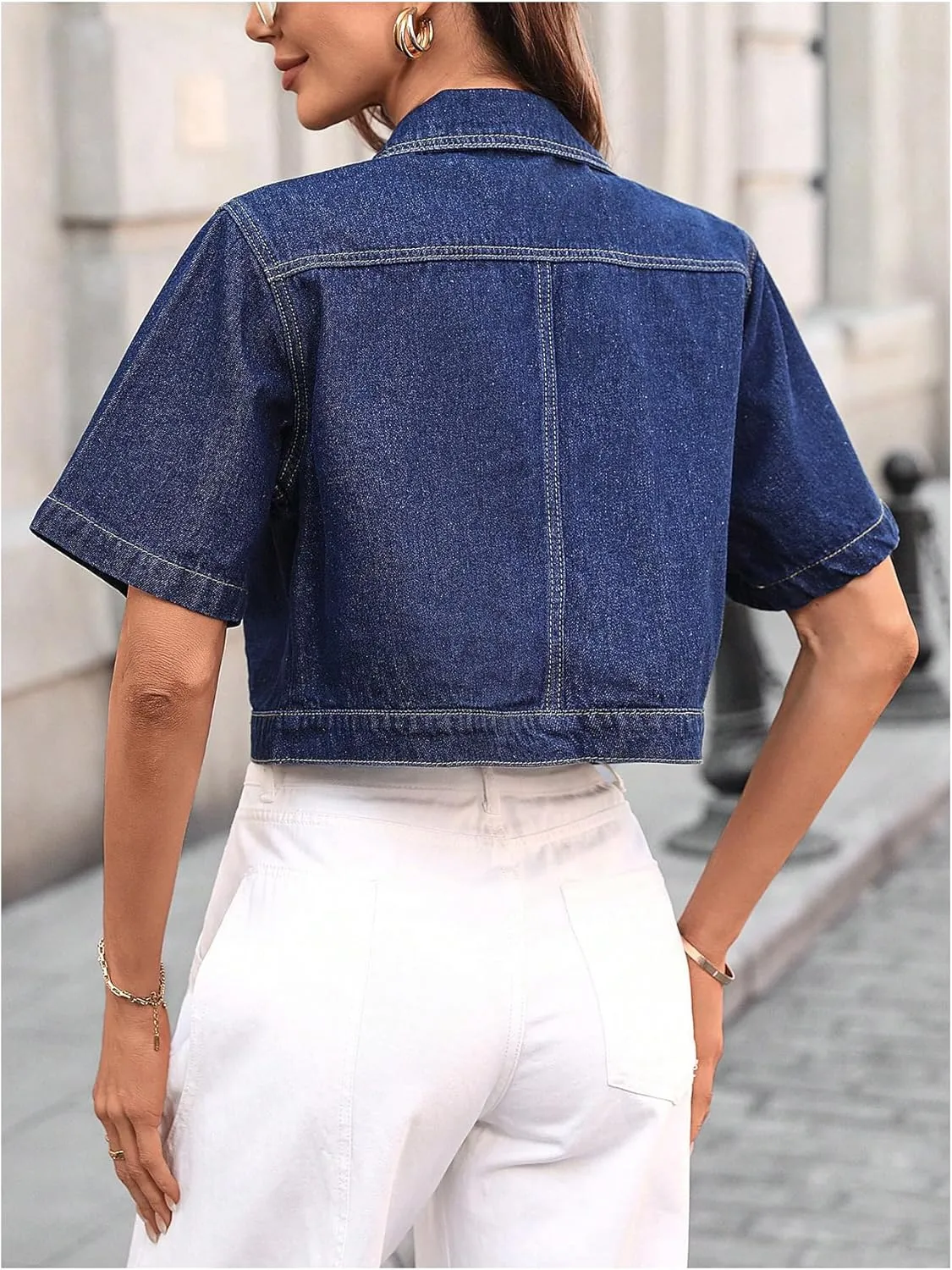 Verdusa Women's Button Front Denim Jacket Short Sleeve Collared Crop Tops with Pockets