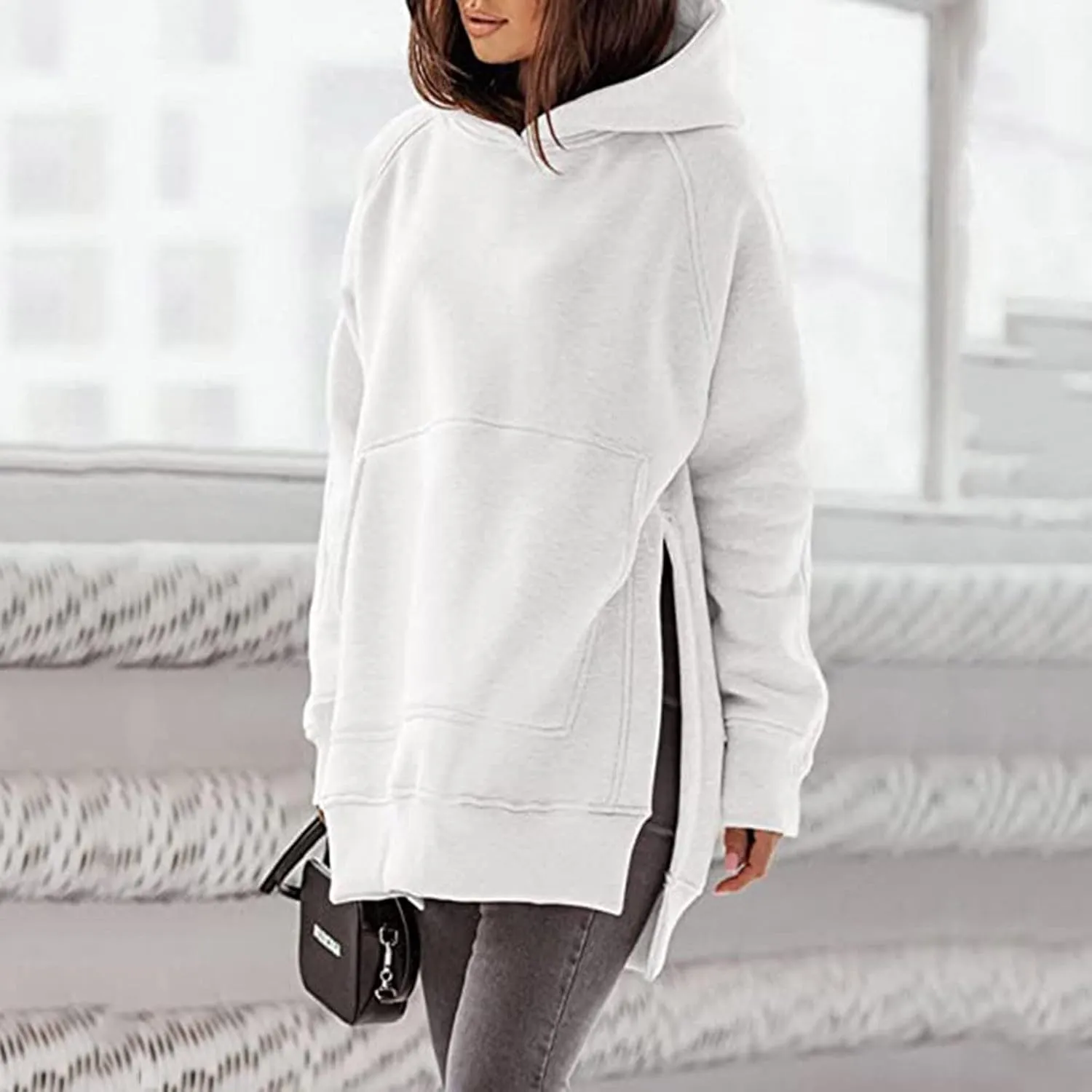 Women's Hoodies Casual Pullover Oversized Sweatshirt Long Sleeve Split Hem Hoodie with Kangaroo Pocket