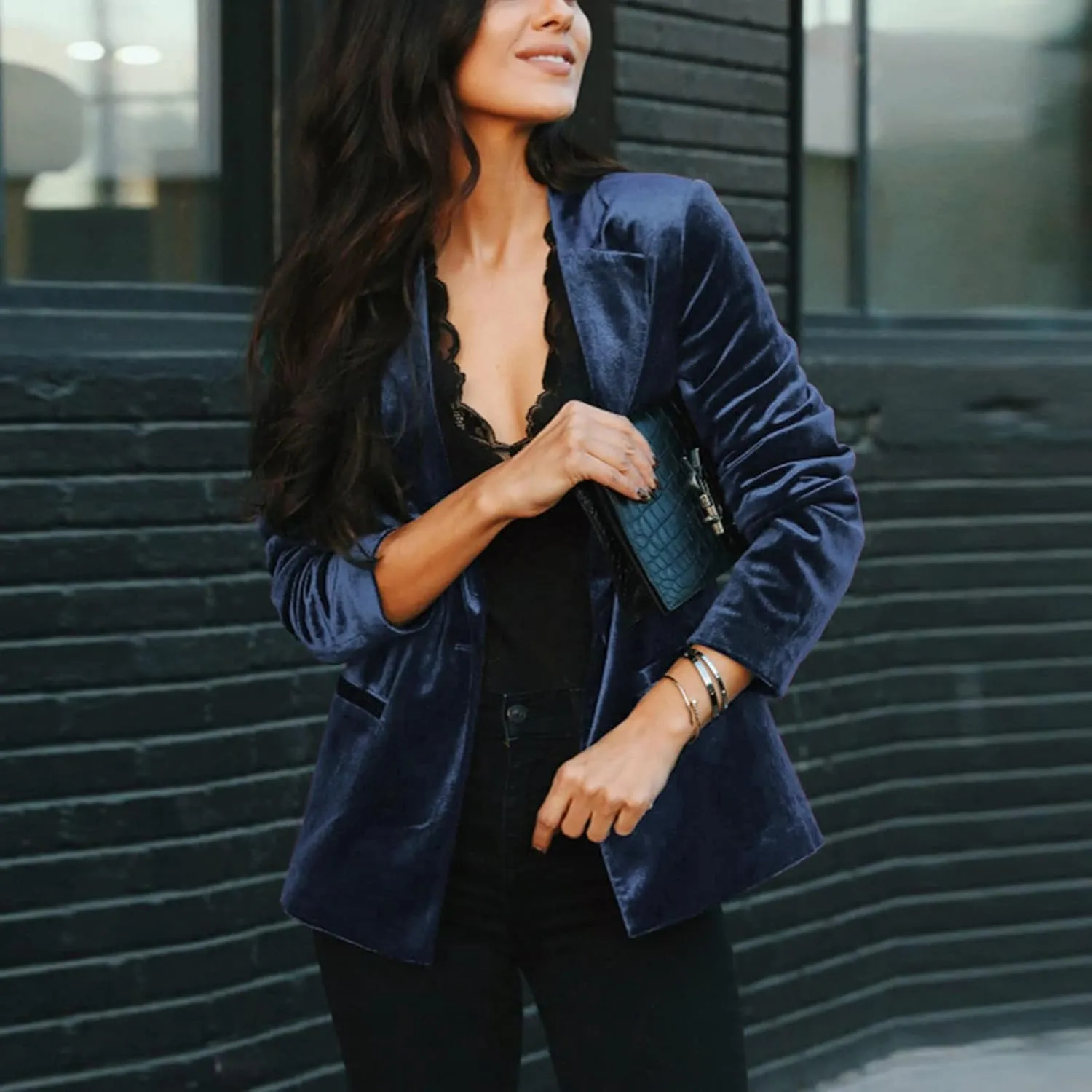 Women's Velvet Suit Blazer Jacket Casual Office Work Long Sleeve Button Pockets Tailored Jacket Coat Blazer